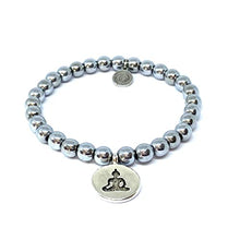 Cargar imagen en el visor de la galería, OCHRANA Pulsera elástica de 17.5 cm de hematita silver con dije de buda de 6mm
