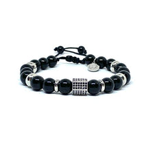 Cargar imagen en el visor de la galería, OCHRANA Pulsera ajustable de ágata negra y acero de 8mm con dije zirconia cubica plateada
