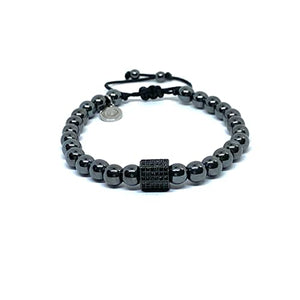 OCHRANA Pulsera ajustable de hematita de 6mm con dije zirconia cubica negra