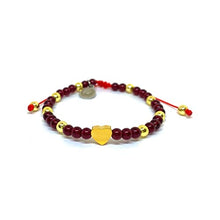 Cargar imagen en el visor de la galería, OCHRANA pulsera ajustable de cristal rojo, hematita dorada y dije de corazón de acero de 4mm
