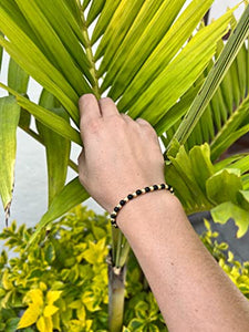 OCHRANA pulsera ajustable de hematita dorada y ágata negra de 4mm