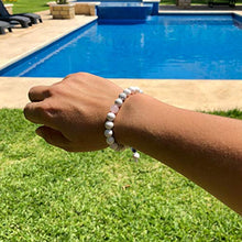 Cargar imagen en el visor de la galería, Ochrana Pulsera Ajustable de howlita Blanca y Cuarzo Rosa de 8mm
